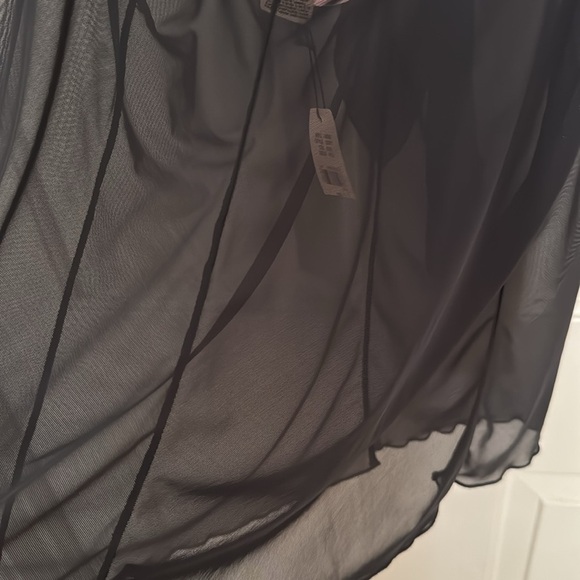 NWT Victoria Secret Camisole SZ L W/oversized print hanger - Picture 4 of 4